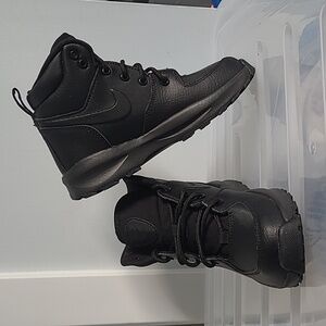 NIKE MANOA LTR BOOTS